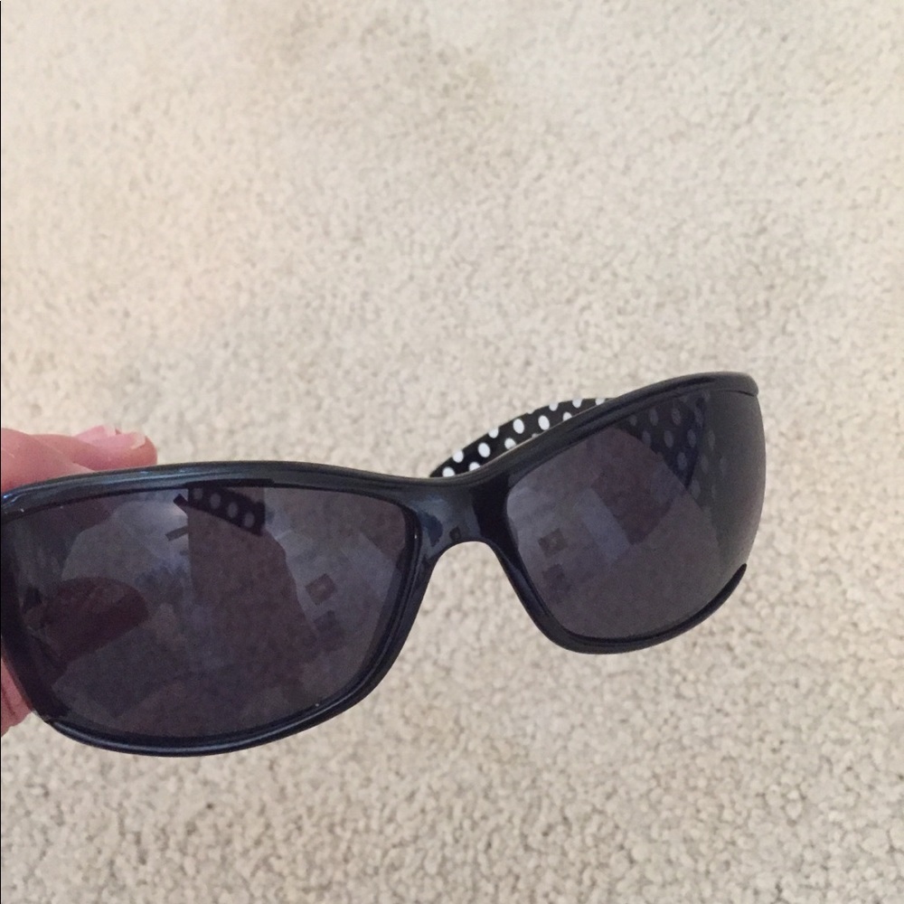 Women’s sunglasses - Picture 2 of 4